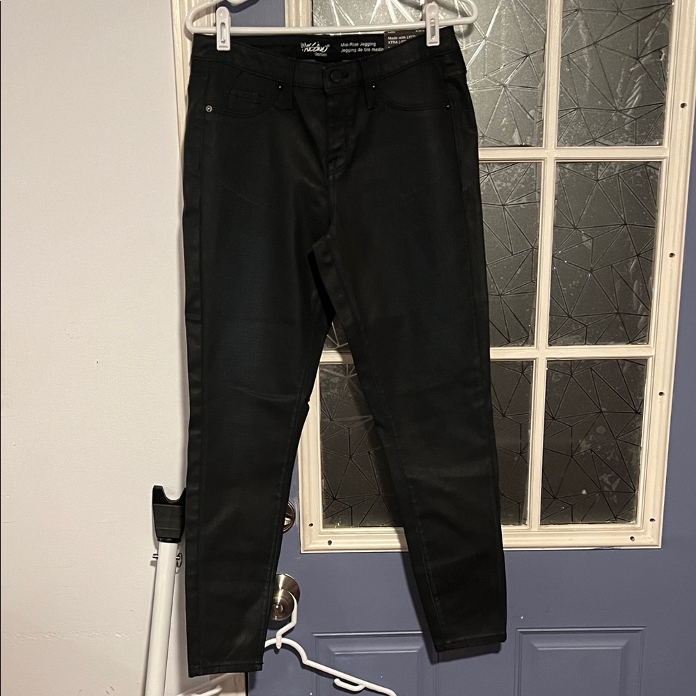 Mossio Women's Black with blue tint mid rise leggings size 6  NWT